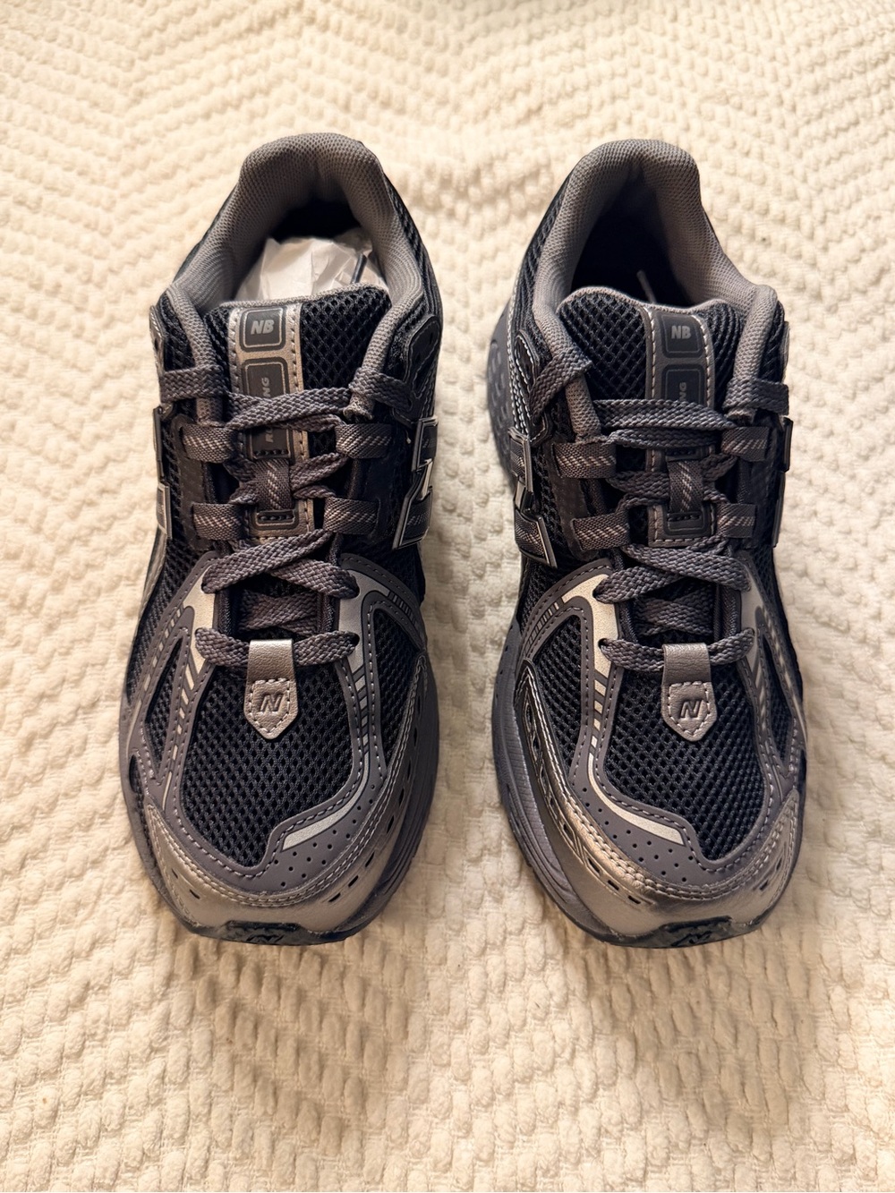 🤍New Balance 1906r sneakers BOYS🤍 - Picture 5 of 10